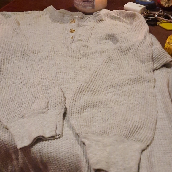 long sleeve  THERMAL  SHIRT Other - MEN'S  GRAY THERMAL SHIRT SIZE MEDIUM ??